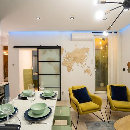 Cozy Apartment Puerta Del Sol & Private Patio Madryt Zewnętrze zdjęcie