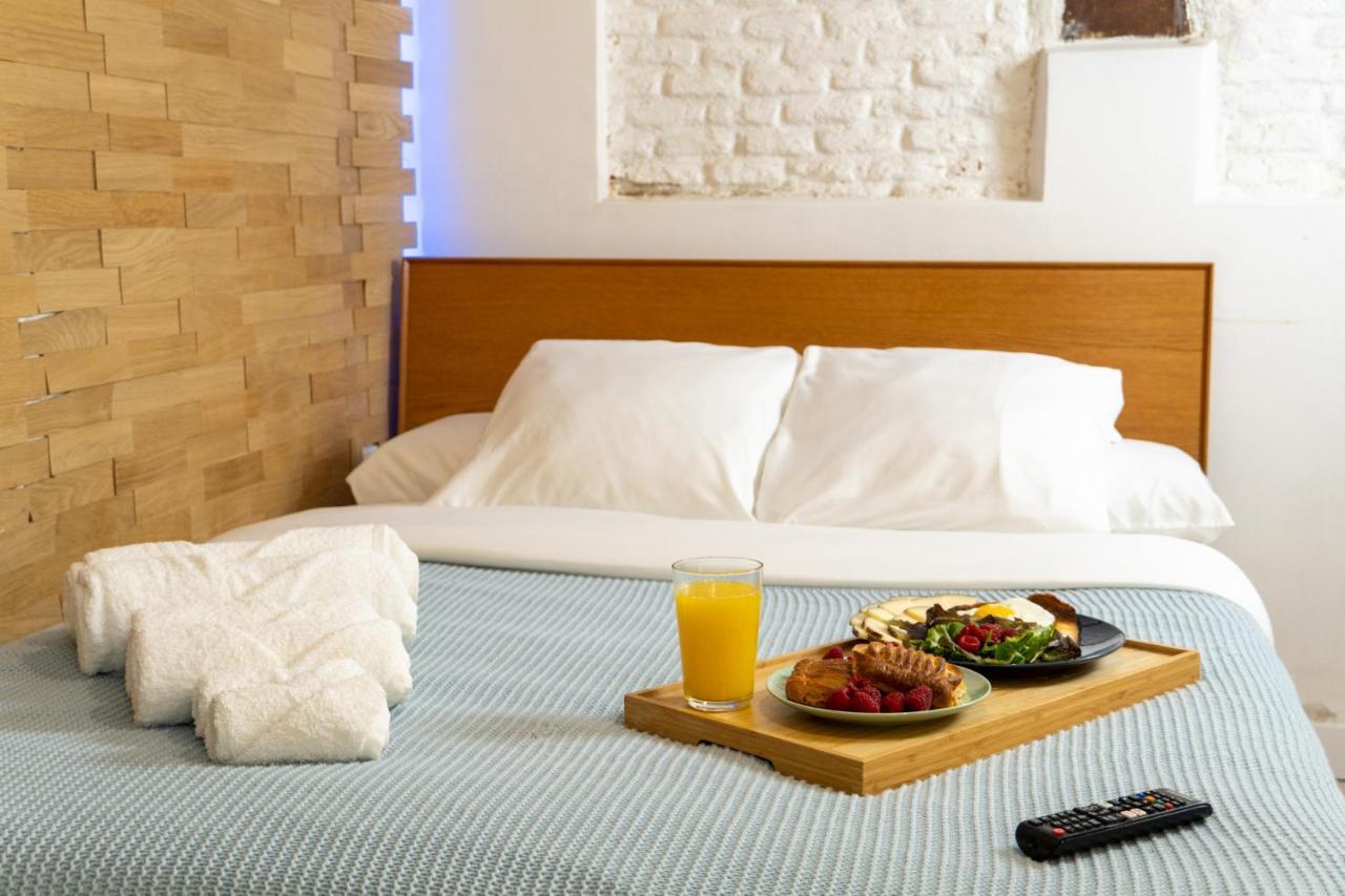 Cozy Apartment Puerta Del Sol & Private Patio Madryt Zewnętrze zdjęcie