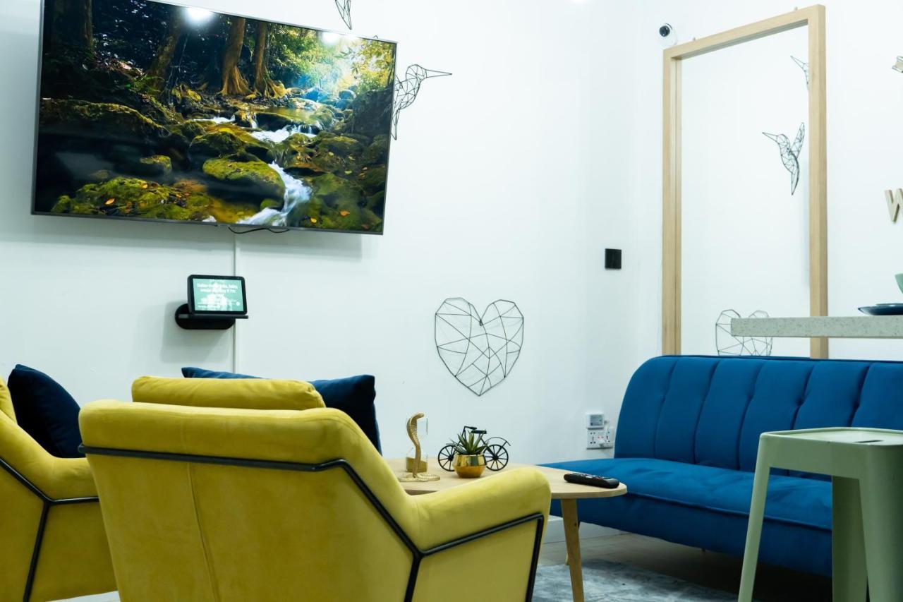 Cozy Apartment Puerta Del Sol & Private Patio Madryt Zewnętrze zdjęcie